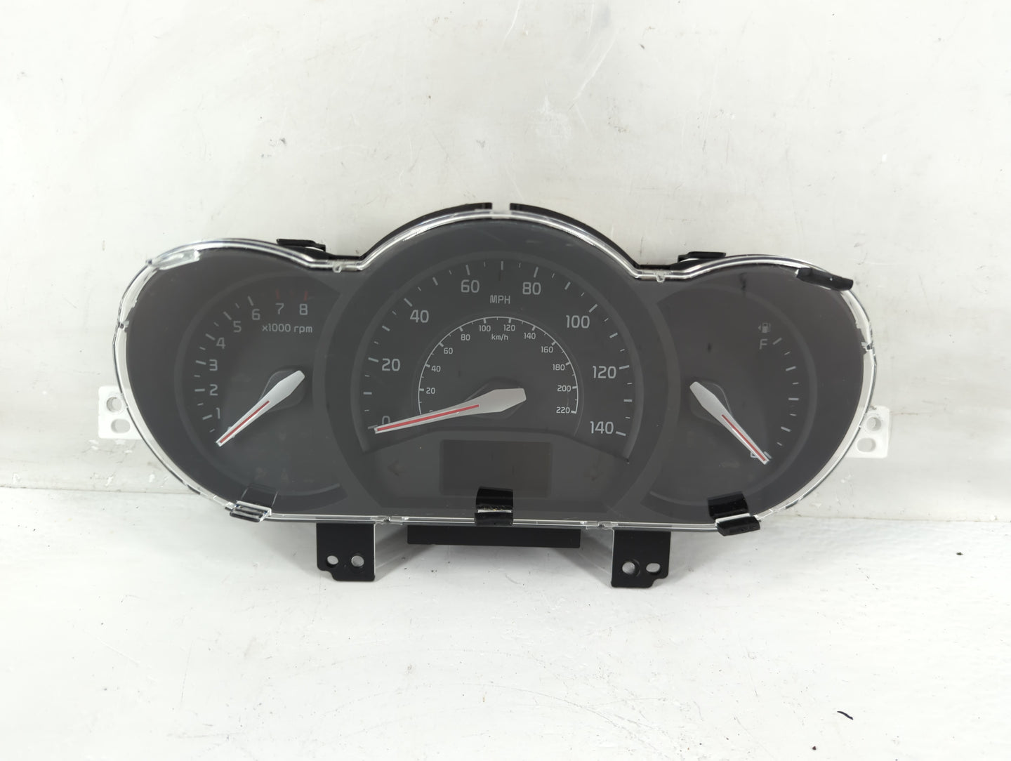 2006-2007 Cadillac Cts Instrument Cluster Speedometer Gauges P/N:94022-1W018 Fits Fits 2006 2007 OEM Used Auto Parts - Oemus