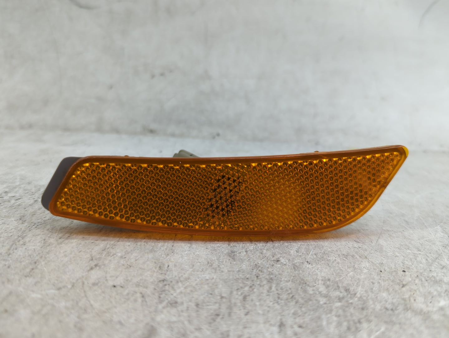 2006 Cadillac Cts Passenger Right Rear Side Marker - Oemusedautoparts1.com