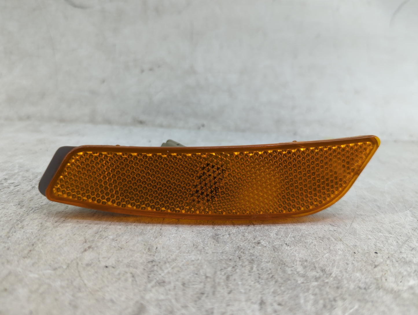 2006 Cadillac Cts Passenger Right Rear Side Marker - Oemusedautoparts1.com