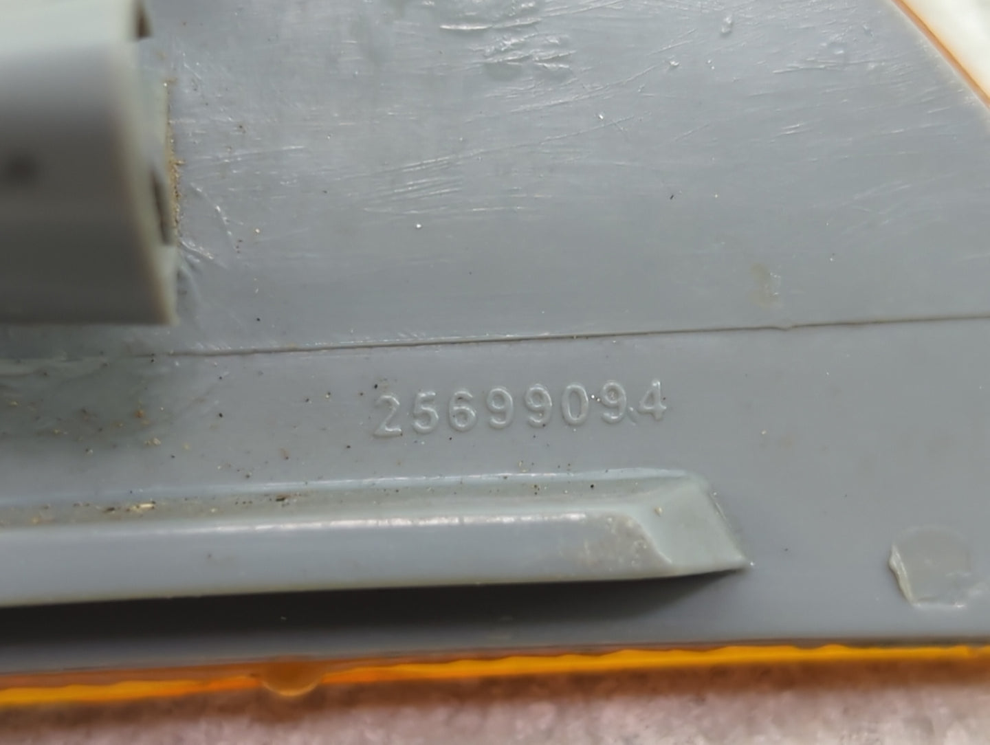 2006 Cadillac Cts Passenger Right Rear Side Marker - Oemusedautoparts1.com