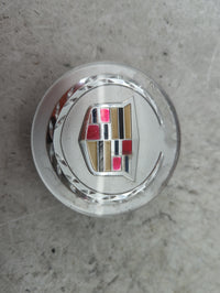 2006 Cadillac Cts Center Cap Oem Silver 1517188 - Oemusedautoparts1.com