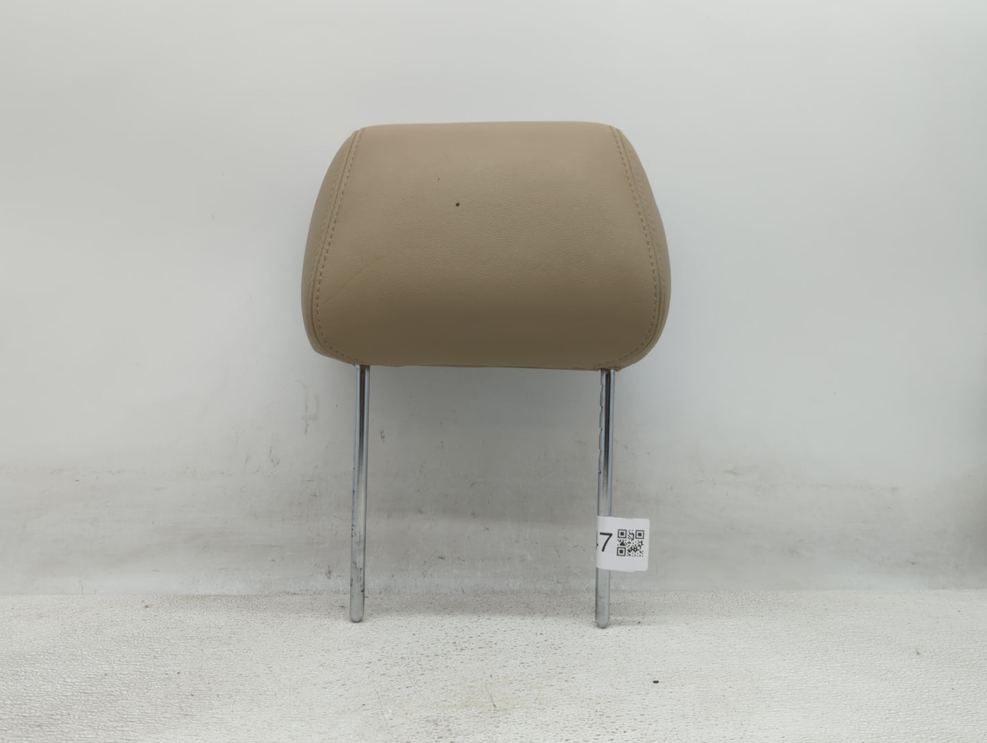 2004-2007 Cadillac Cts Headrest Head Rest Rear Seat Fits Fits 2004 2005 2006 2007 OEM Used Auto Parts - Oemusedautoparts1.co