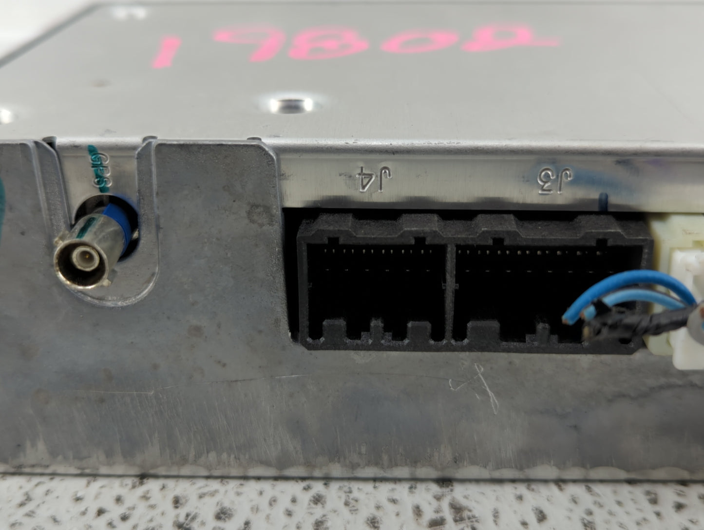 2005-2007 Cadillac Cts Radio AM FM Cd Player Receiver Replacement P/N:15837910 Fits Fits 2005 2006 2007 OEM Used Auto Parts 