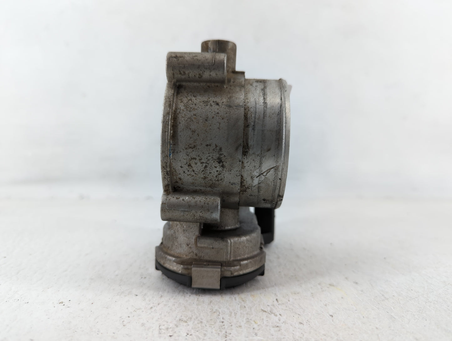 2005-2007 Cadillac Cts Throttle Body P/N:12592916 Fits Fits 2005 2006 2007 OEM Used Auto Parts - Oemusedautoparts1.com