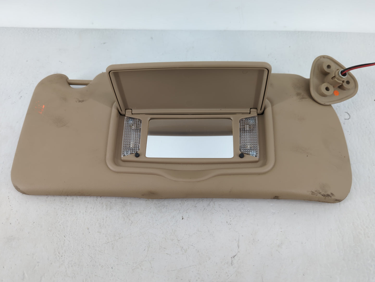 2003-2007 Cadillac Cts Sun Visor Shade Replacement Passenger Right Mirror Fits Fits 2003 2004 2005 2006 2007 OEM Used Auto P