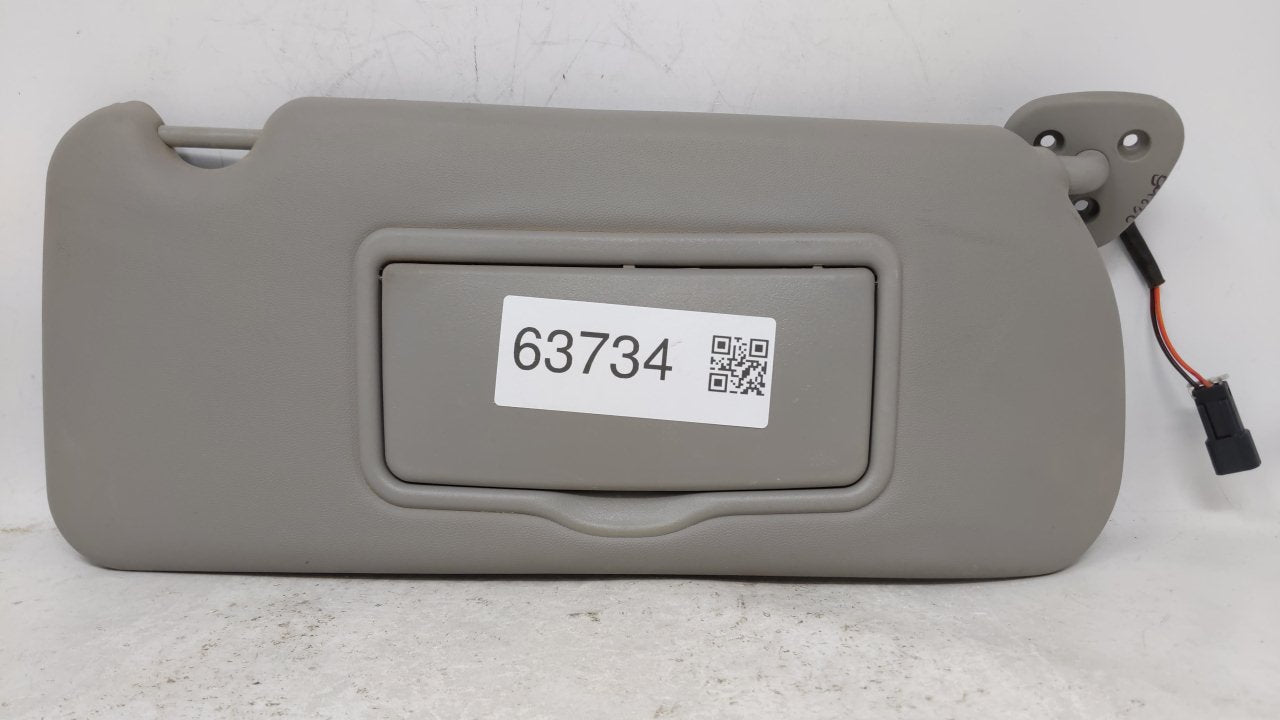 2003-2007 Cadillac Cts Sun Visor Shade Replacement Passenger Right Mirror Fits Fits 2003 2004 2005 2006 2007 OEM Used Auto P