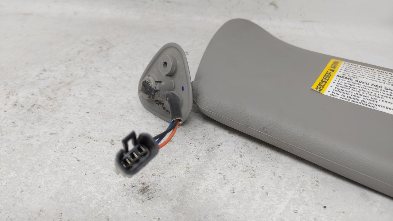 2003-2007 Cadillac Cts Sun Visor Shade Replacement Driver Left Mirror Fits Fits 2003 2004 2005 2006 2007 OEM Used Auto Parts