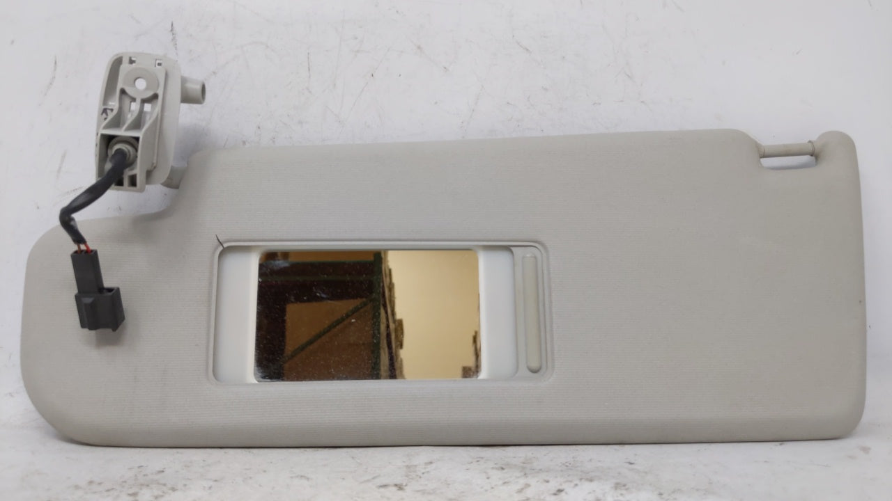 2003-2007 Cadillac Cts Sun Visor Shade Replacement Driver Left Mirror Fits Fits 2003 2004 2005 2006 2007 OEM Used Auto Parts