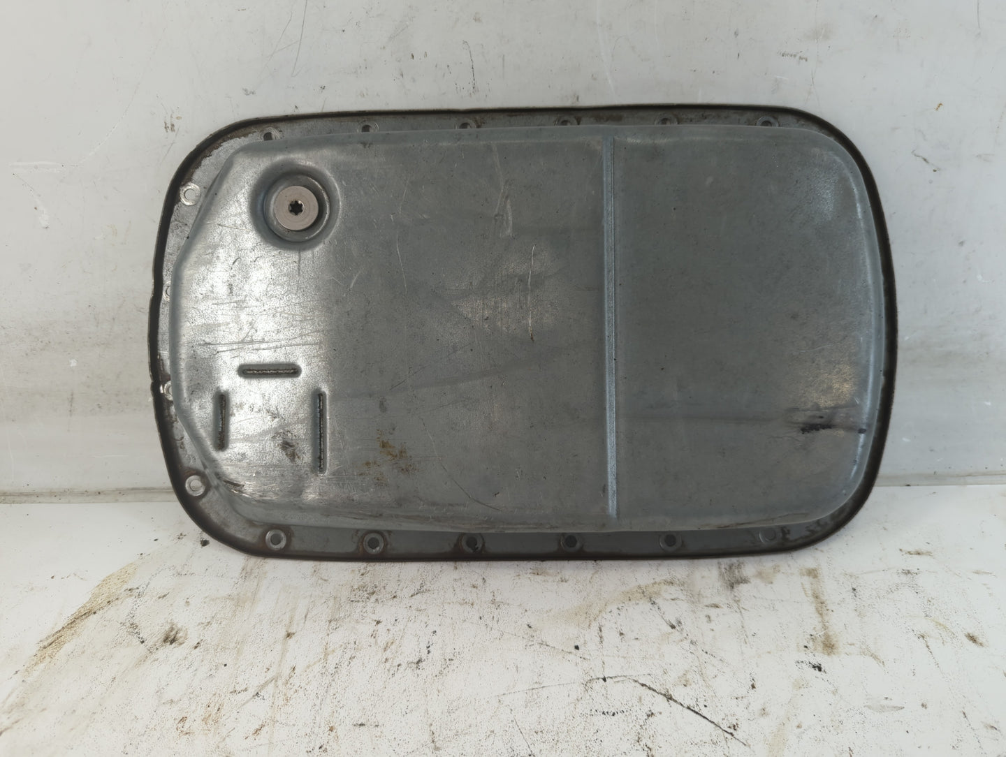 2006-2010 Cadillac Cts Engine Oil Pan Fits Fits 2006 2007 2008 2009 2010 OEM Used Auto Parts - Oemusedautoparts1.com