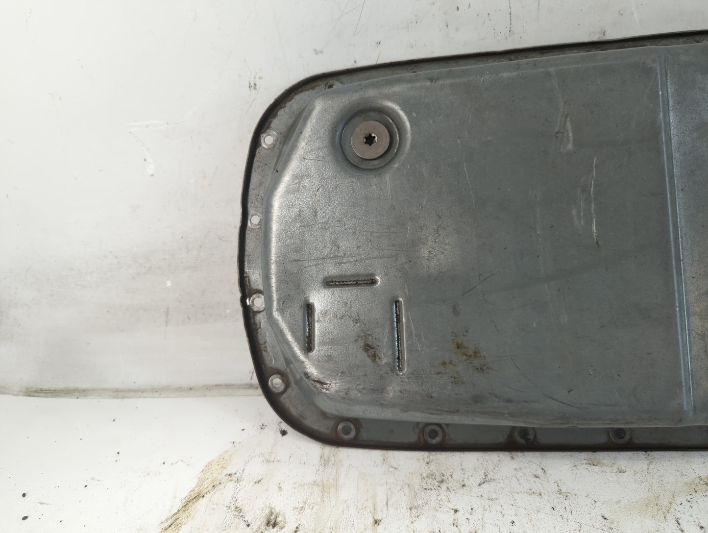 2006-2010 Cadillac Cts Engine Oil Pan Fits Fits 2006 2007 2008 2009 2010 OEM Used Auto Parts - Oemusedautoparts1.com
