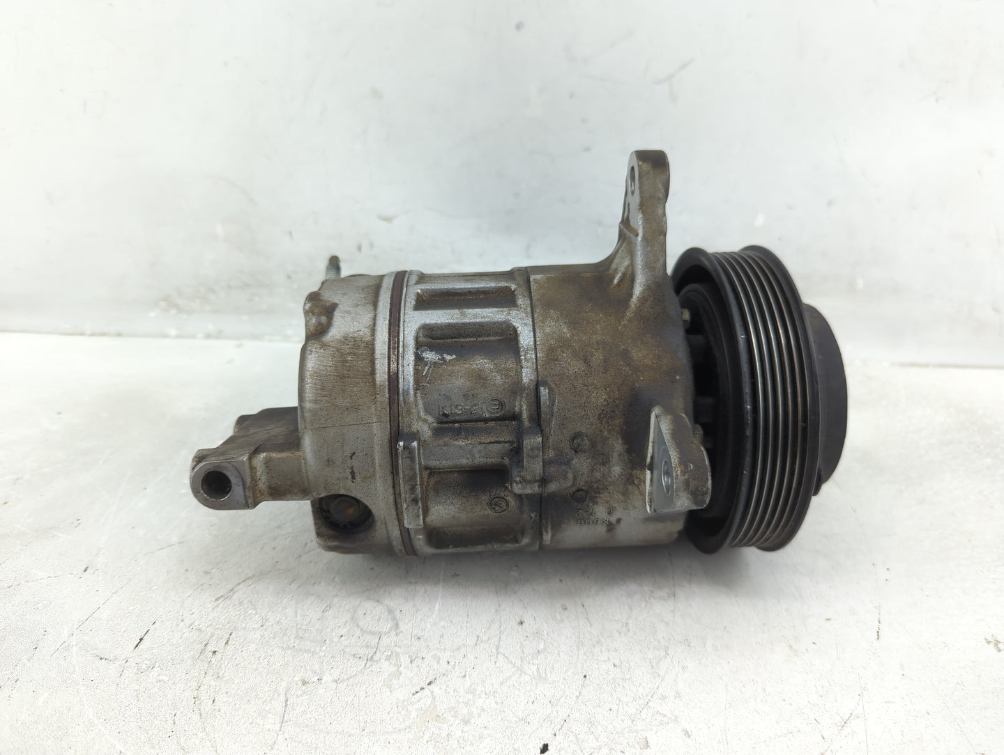 2006-2011 Cadillac Dts Air Conditioning A/c Ac Compressor Oem 1419493 - Oemusedautoparts1.com