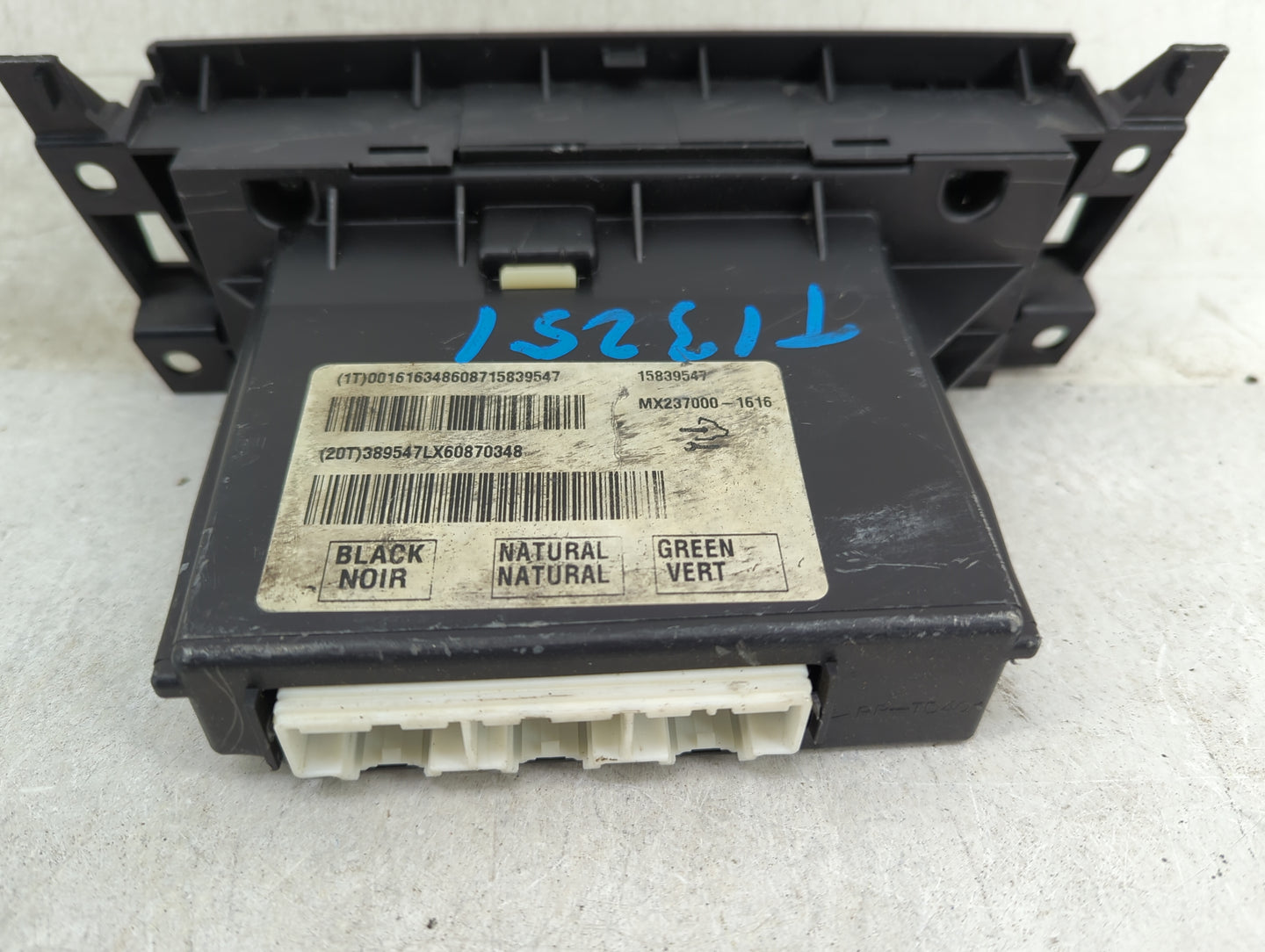 2006 Cadillac Dts Climate Control Module Temperature AC/Heater Replacement P/N:15839547 MX237000-1616 Fits OEM Used Auto Par