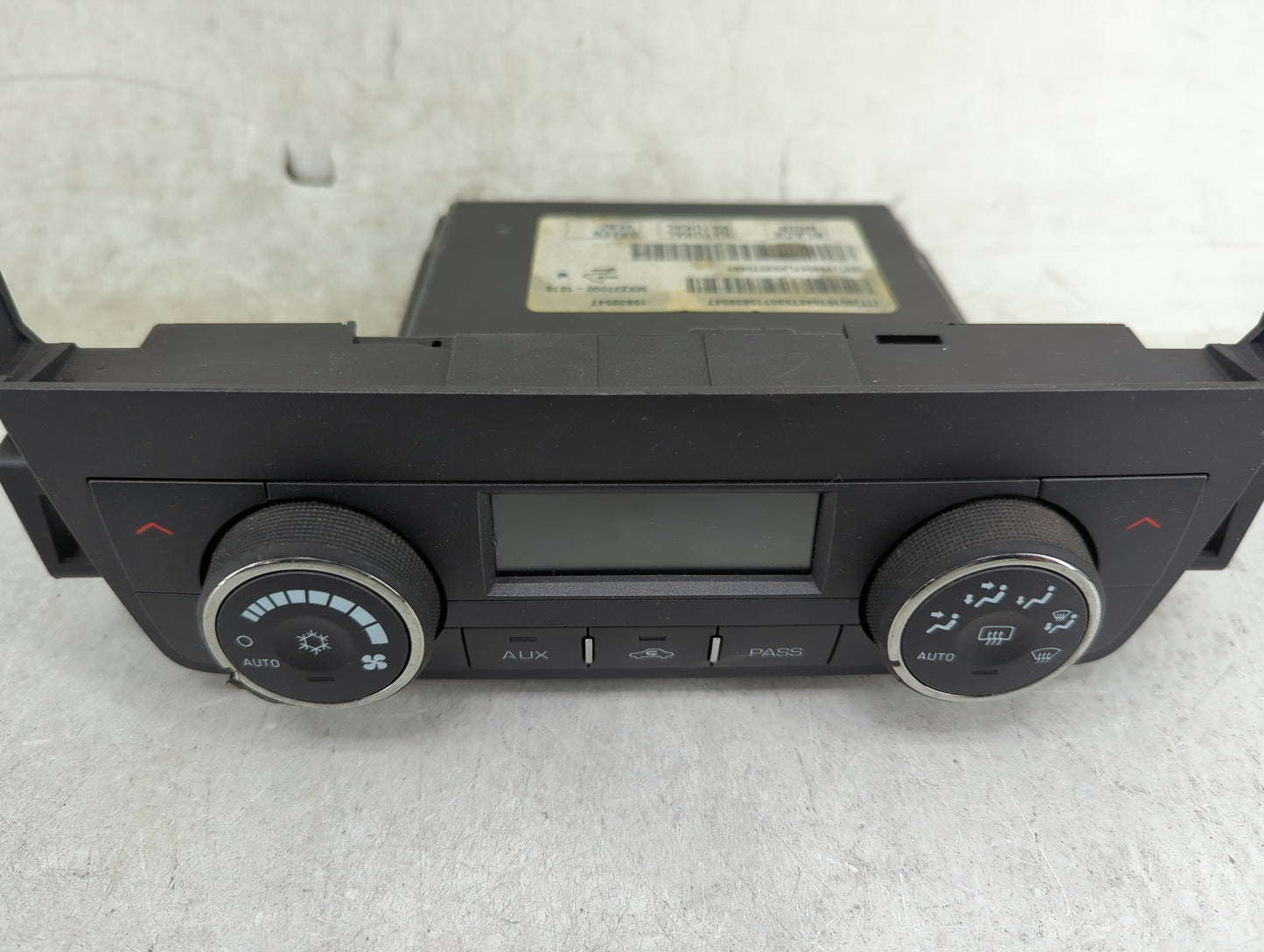 2006 Cadillac Dts Climate Control Module Temperature AC/Heater Replacement P/N:15839547 MX237000-1616 Fits OEM Used Auto Par