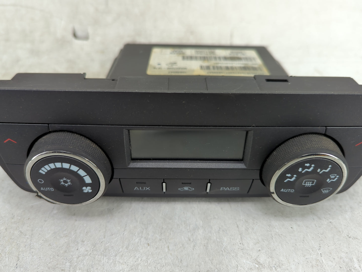 2006 Cadillac Dts Climate Control Module Temperature AC/Heater Replacement P/N:15839547 MX237000-1616 Fits OEM Used Auto Par