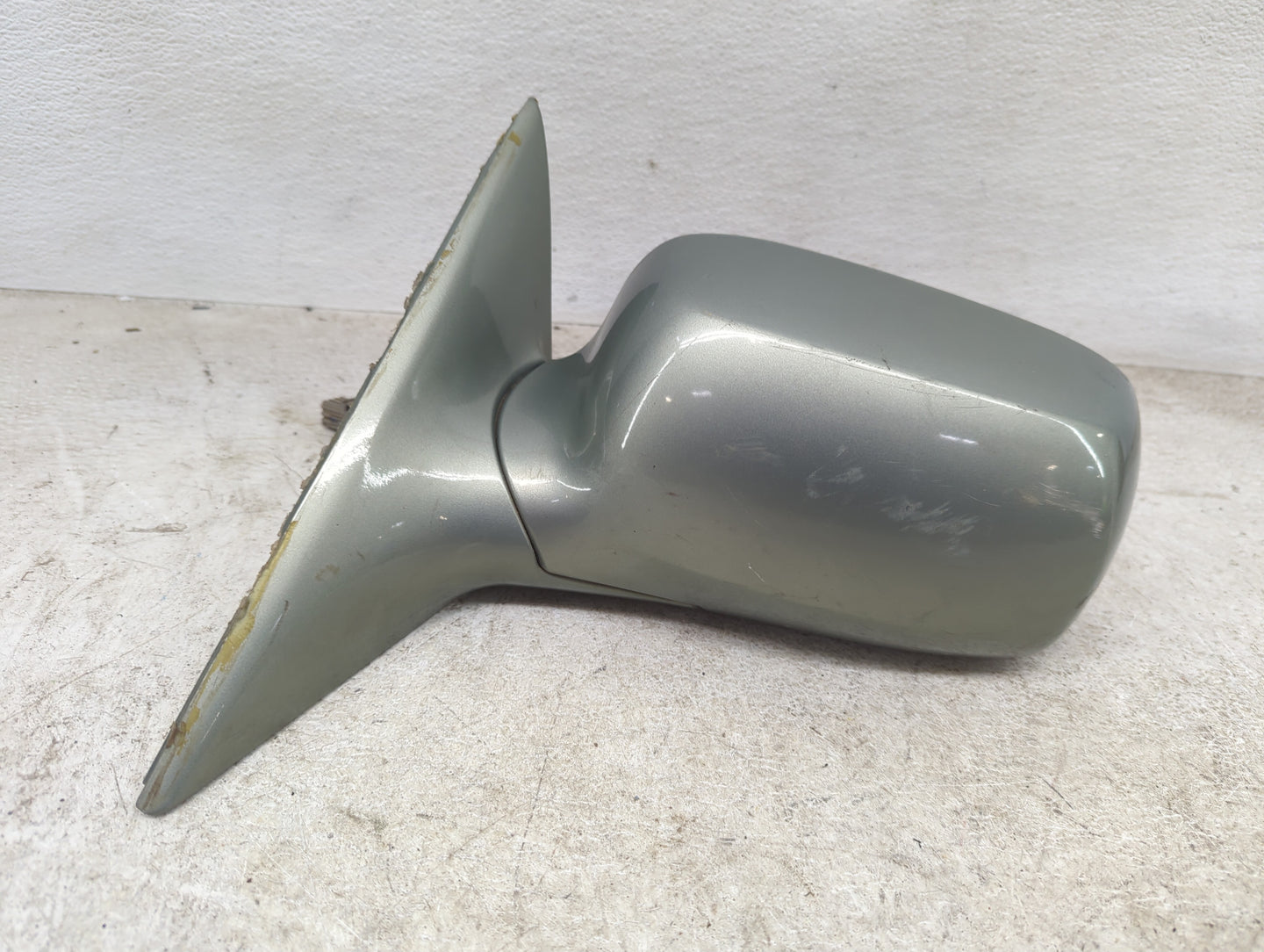 2006-2007 Cadillac Dts Driver Side View Mirror - Left Door Mirror OEM Used - Oemusedautoparts1.com