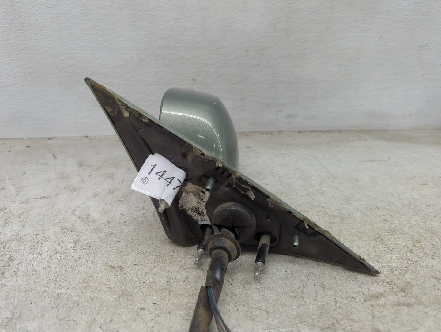 2006-2007 Cadillac Dts Driver Side View Mirror - Left Door Mirror OEM Used - Oemusedautoparts1.com