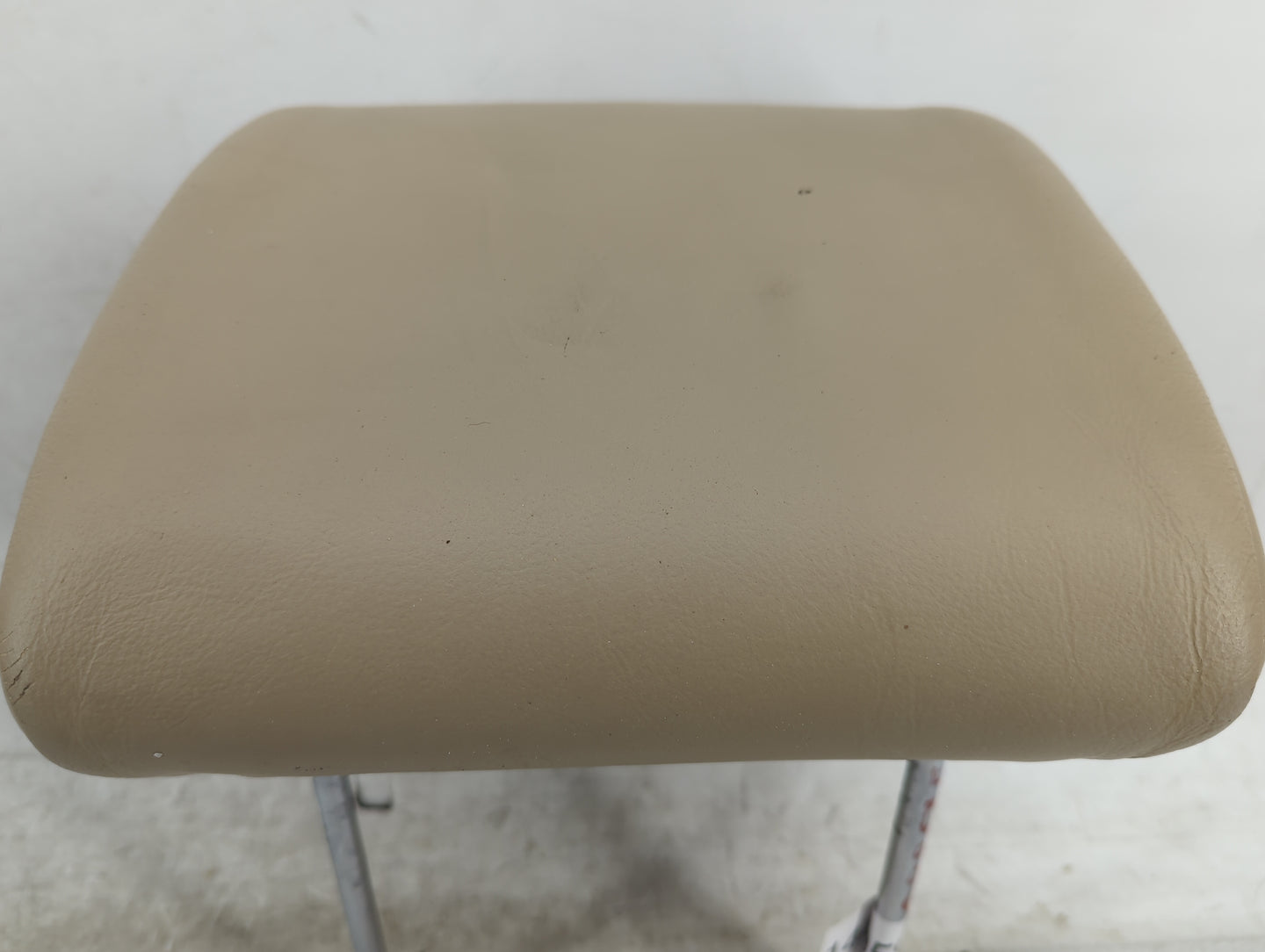 2006-2011 Cadillac Dts Headrest Head Rest Front Driver Passenger Seat Fits Fits 2006 2007 2008 2009 2010 2011 OEM Used Auto 