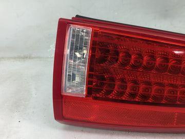 2006-2011 Cadillac Dts Tail Light Assembly Passenger Right OEM P/N:15858152 Fits Fits 2006 2007 2008 2009 2010 2011 OEM Used Auto Parts
