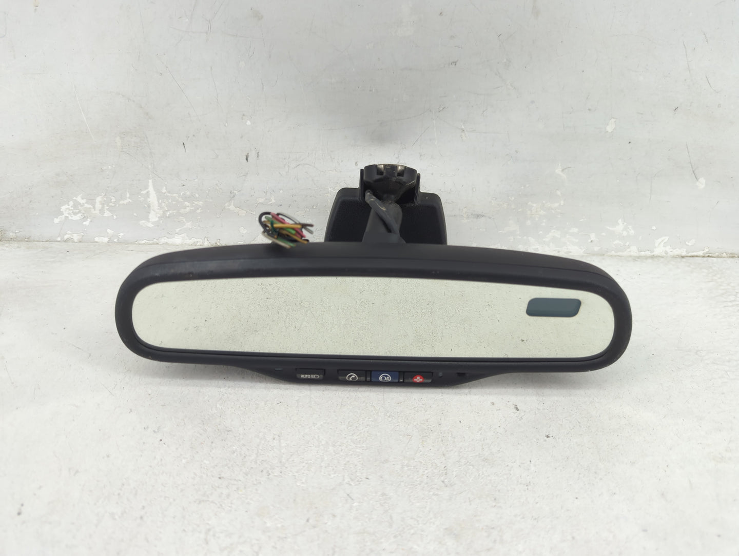 2006-2007 Cadillac Dts Interior Rear View Mirror Replacement OEM P/N:15798615 Fits Fits 2006 2007 OEM Used Auto Parts - Oemu