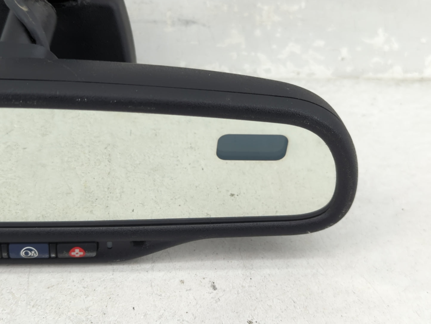 2006-2007 Cadillac Dts Interior Rear View Mirror Replacement OEM P/N:15798615 Fits Fits 2006 2007 OEM Used Auto Parts - Oemu