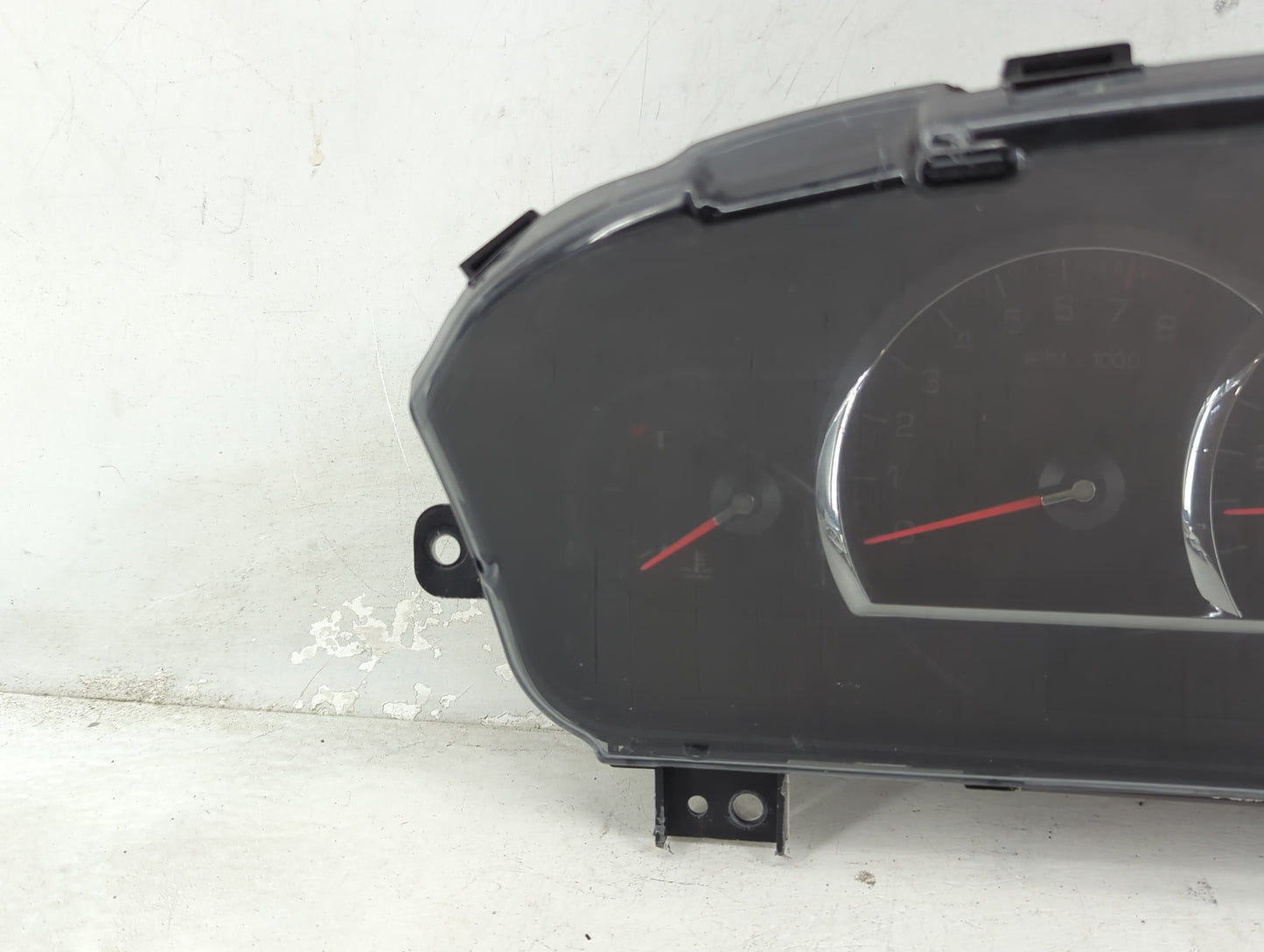 2006-2007 Cadillac Dts Instrument Cluster Speedometer Gauges P/N:15835316 Fits Fits 2006 2007 OEM Used Auto Parts - Oemuseda