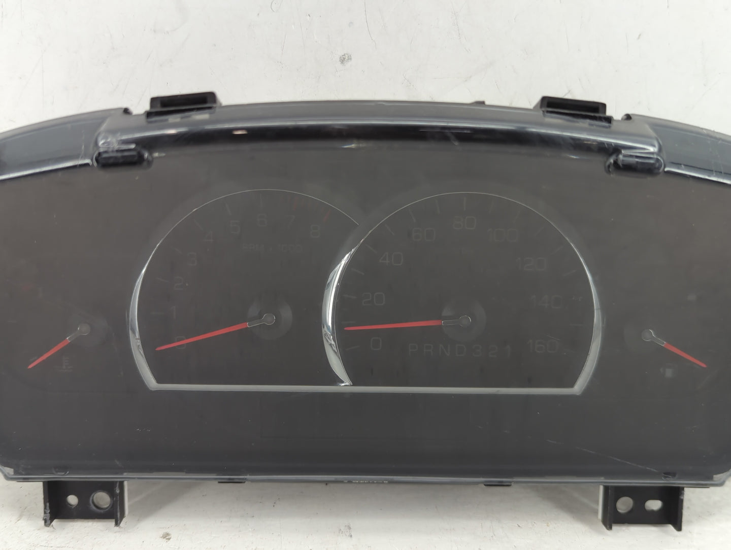 2006-2007 Cadillac Dts Instrument Cluster Speedometer Gauges P/N:15835316 Fits Fits 2006 2007 OEM Used Auto Parts - Oemuseda