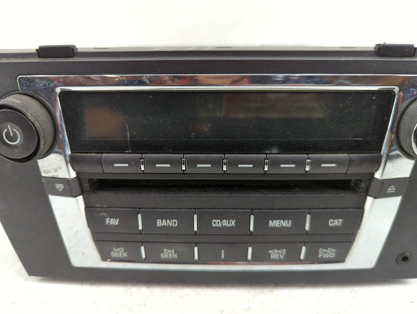 2006-2006 Cadillac Dts Radio Cd Changer M4g493337a - Oemusedautoparts1.com