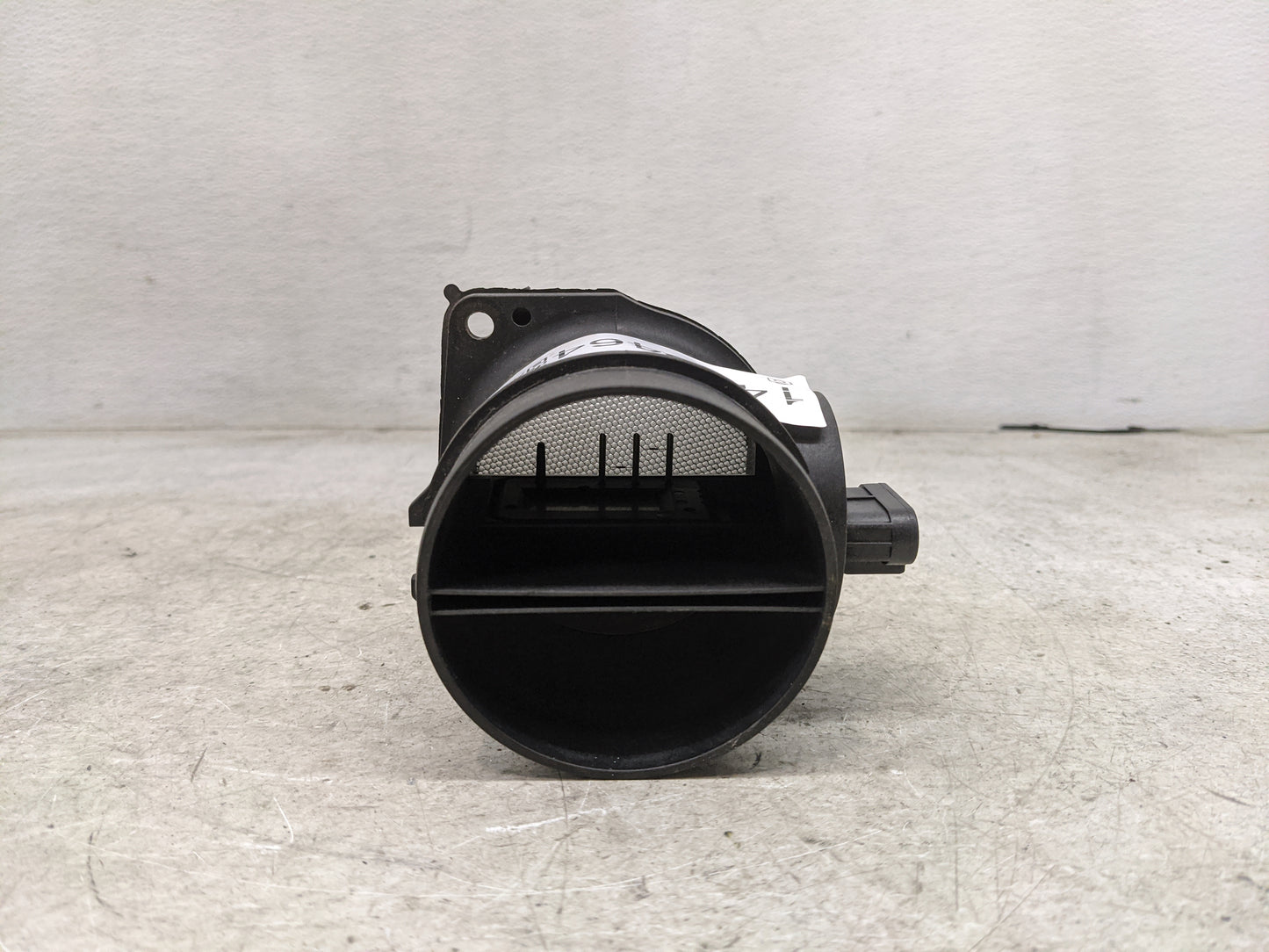 2006-2011 Cadillac Dts Mass Air Flow Meter Maf 1485464 - Oemusedautoparts1.com