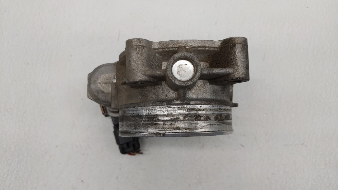 2006-2011 Cadillac Dts Throttle Body P/N:RME87 RME87-2 Fits Fits 2006 2007 2008 2009 2010 2011 OEM Used Auto Parts - Oemused