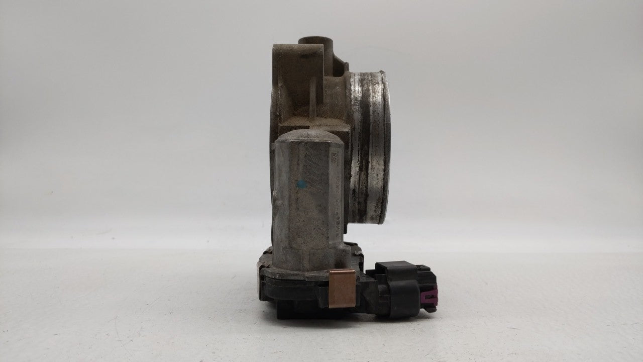 2006-2011 Cadillac Dts Throttle Body P/N:RME87 RME87-2 Fits Fits 2006 2007 2008 2009 2010 2011 OEM Used Auto Parts - Oemused