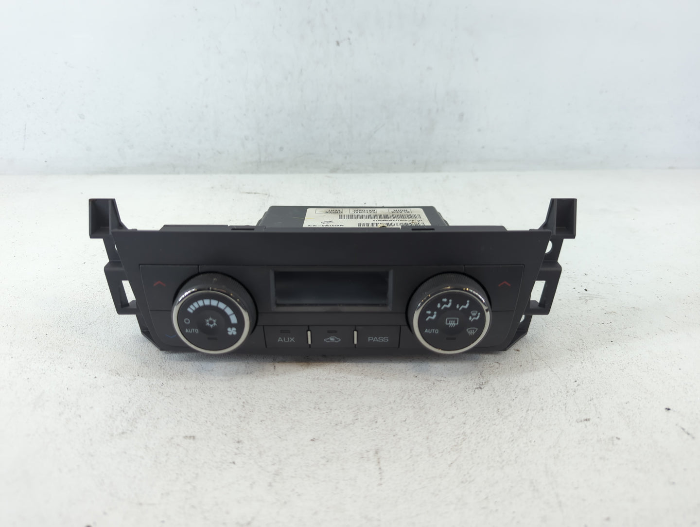 2006 Cadillac Dts Climate Control Module Temperature AC/Heater Replacement P/N:MX237000-1616 15839547 Fits OEM Used Auto Par