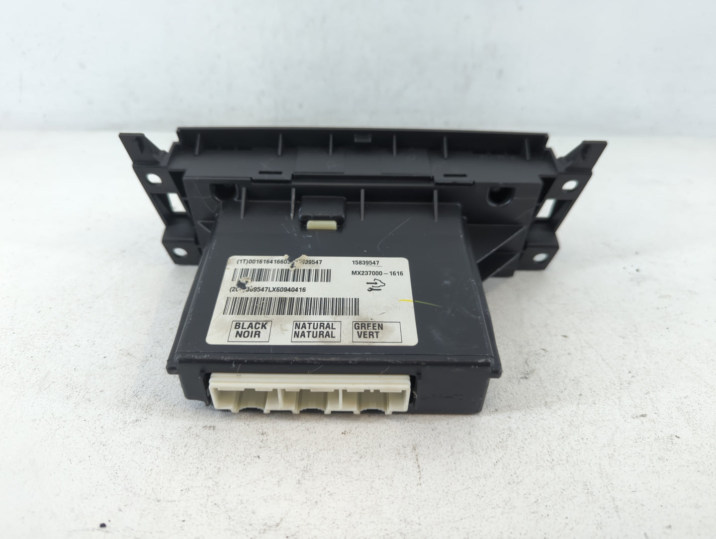 2006 Cadillac Dts Climate Control Module Temperature AC/Heater Replacement P/N:MX237000-1616 15839547 Fits OEM Used Auto Par