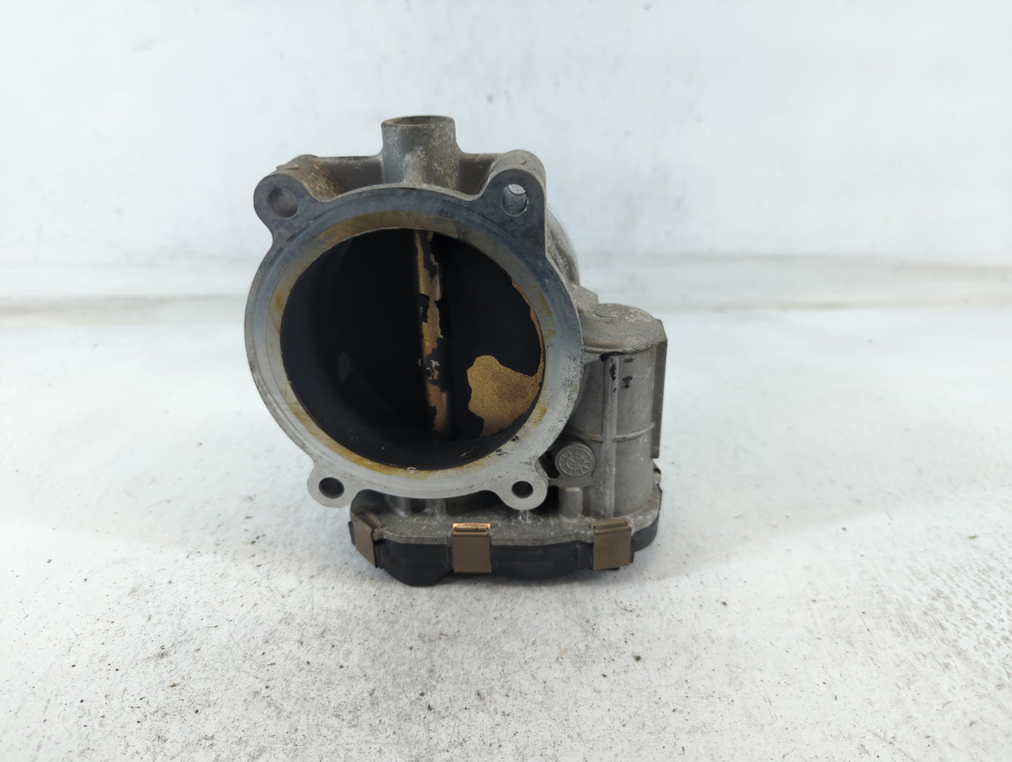 2006-2011 Cadillac Dts Throttle Body P/N:0556 12602800 Fits Fits 2006 2007 2008 2009 2010 2011 OEM Used Auto Parts - Oemused