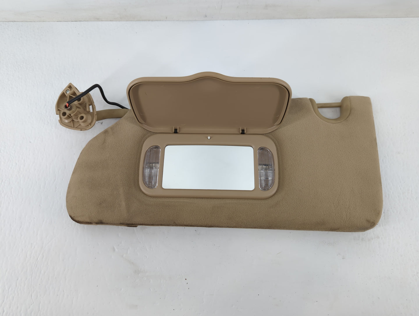 2006-2007 Cadillac Dts Sun Visor Shade Replacement Driver Left Mirror Fits Fits 2006 2007 OEM Used Auto Parts - Oemusedautop