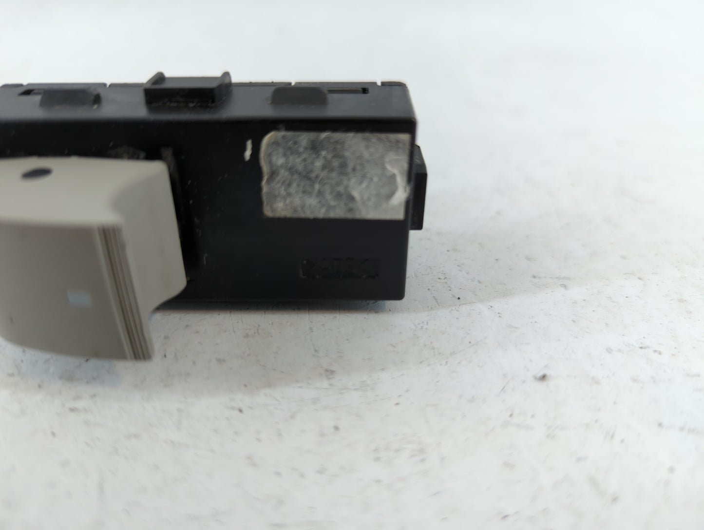 2006-2011 Cadillac Dts Master Power Window Switch Replacement Driver Side Left Fits Fits 2006 2007 2008 2009 2010 2011 OEM U