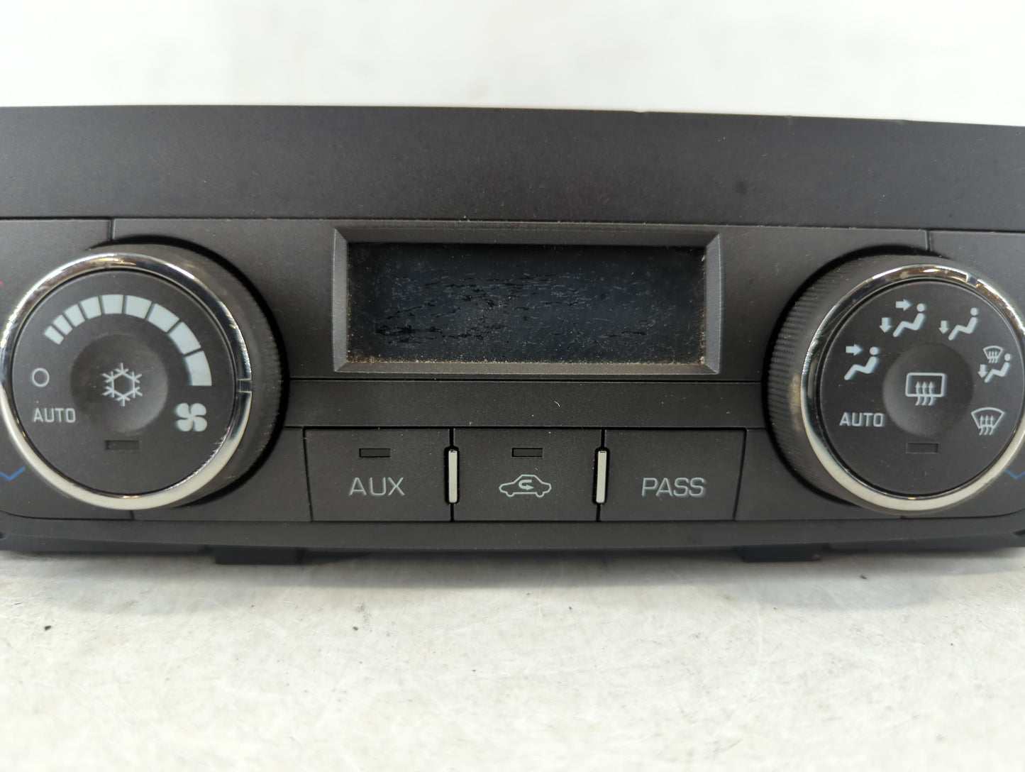 2006 Cadillac Dts Climate Control Module Temperature AC/Heater Replacement P/N:MX237000-1616 15839547 Fits OEM Used Auto Par