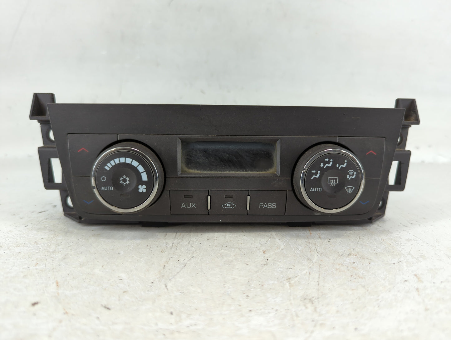 2006 Cadillac Dts Climate Control Module Temperature AC/Heater Replacement P/N:15839547 Fits OEM Used Auto Parts - Oemusedau