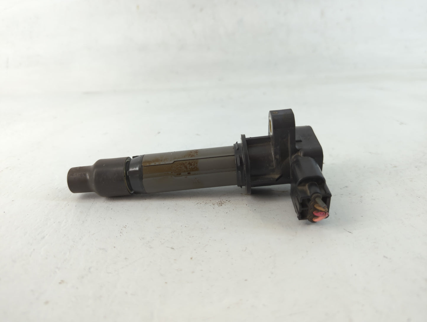 2006-2006 Cadillac Dts Ignition Coil Igniter Pack - Oemusedautoparts1.com