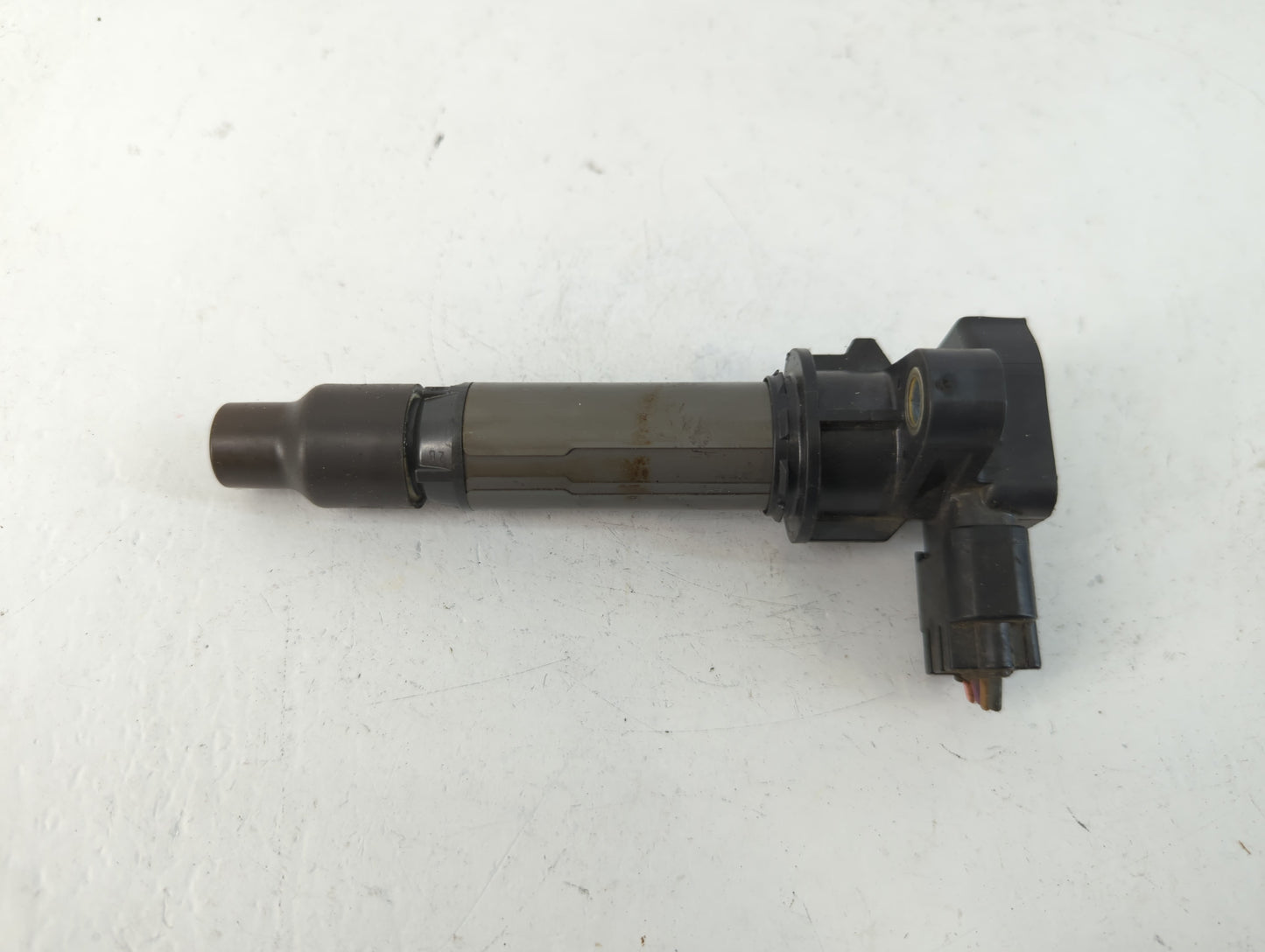 2006-2006 Cadillac Dts Ignition Coil Igniter Pack - Oemusedautoparts1.com