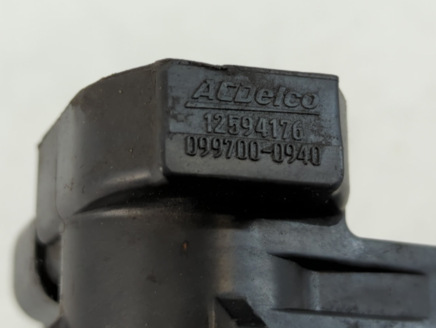 2006-2006 Cadillac Dts Ignition Coil Igniter Pack - Oemusedautoparts1.com