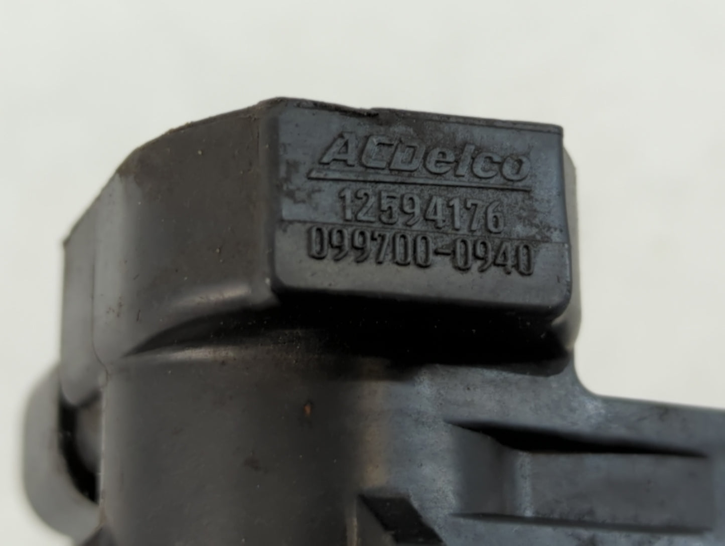 2006-2006 Cadillac Dts Ignition Coil Igniter Pack - Oemusedautoparts1.com
