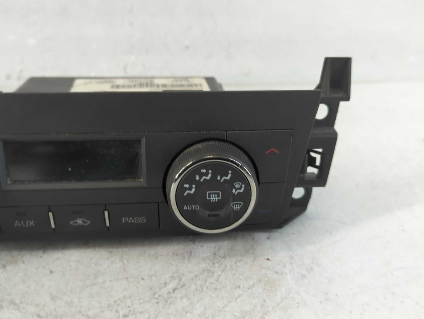 2006 Cadillac Dts Climate Control Module Temperature AC/Heater Replacement P/N:15839547 Fits OEM Used Auto Parts - Oemusedau