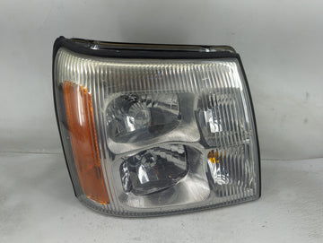 2005 Cadillac Escalade Passenger Right Oem Head Light Headlight Lamp - Oemusedautoparts1.com