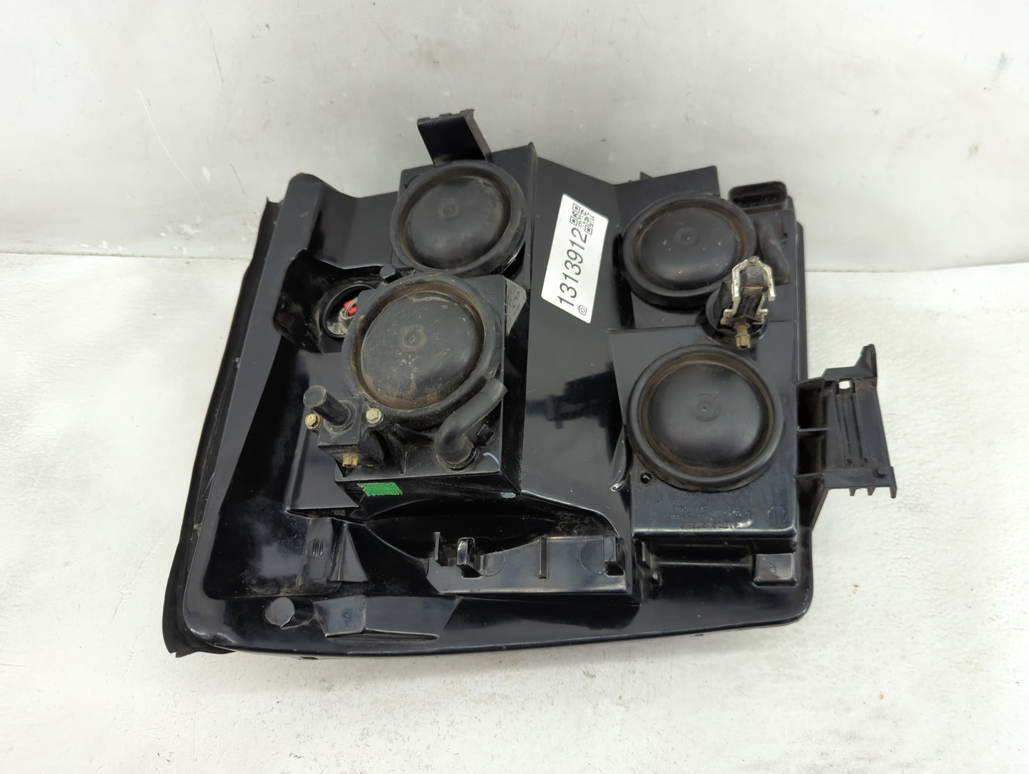2005 Cadillac Escalade Passenger Right Oem Head Light Headlight Lamp - Oemusedautoparts1.com