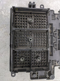 2003-2006 Cadillac Escalade Fusebox Fuse Box Panel Relay Module P/N:15201928-02 Fits Fits 2003 2004 2005 2006 OEM Used Auto 