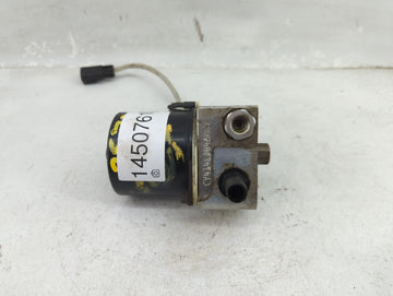2005-2006 Cadillac Escalade ABS Pump Control Module Replacement Fits Fits 2005 2006 OEM Used Auto Parts - Oemusedautoparts1.
