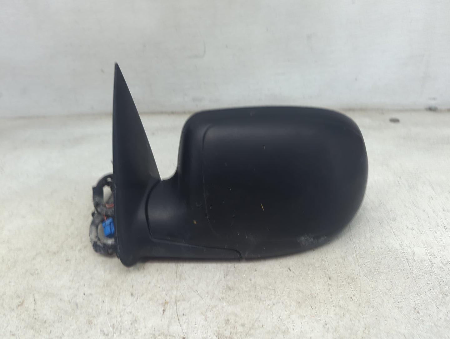 2006 Cadillac Escalade Driver Side View Mirror - Left Door Mirror OEM Used - Oemusedautoparts1.com