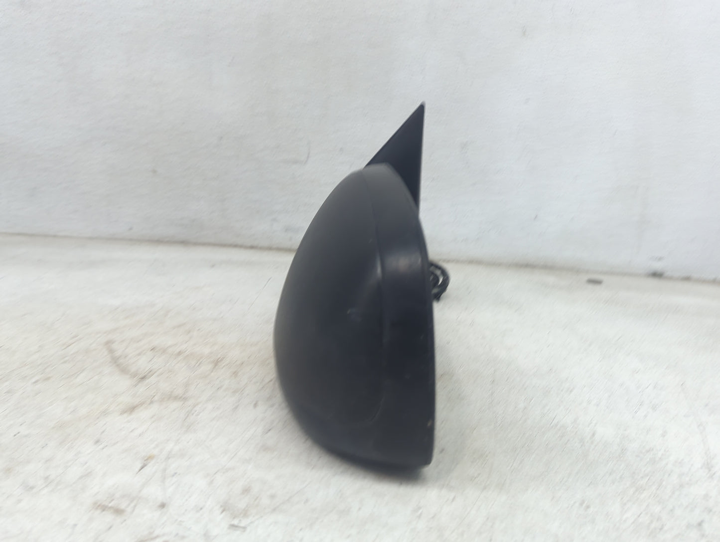 2006 Cadillac Escalade Driver Side View Mirror - Left Door Mirror OEM Used - Oemusedautoparts1.com