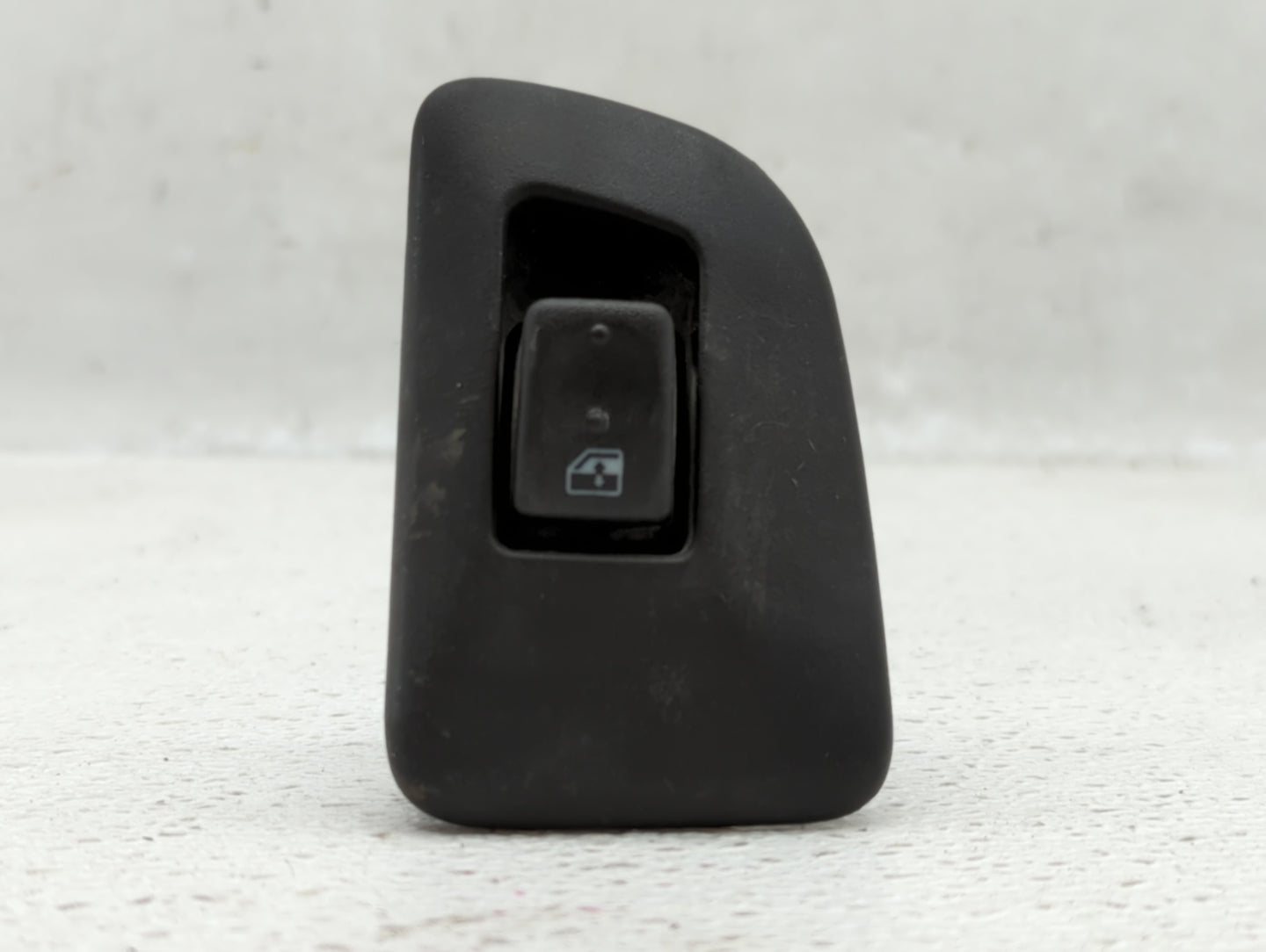 2006 Cadillac Escalade Master Power Window Switch Replacement Driver Side Left P/N:152--6533 Fits OEM Used Auto Parts - Oemu