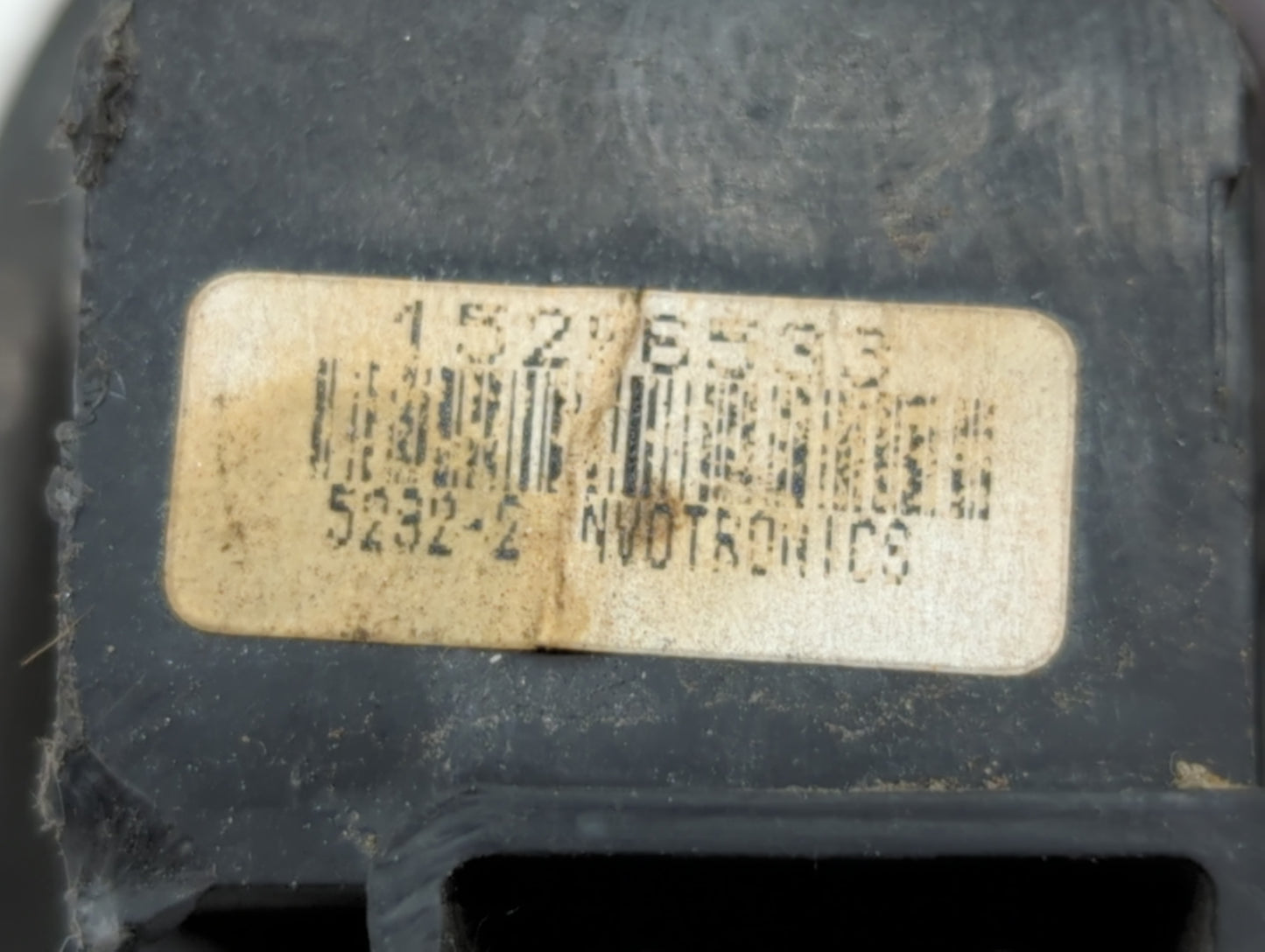 2006 Cadillac Escalade Master Power Window Switch Replacement Driver Side Left P/N:152--6533 Fits OEM Used Auto Parts - Oemu